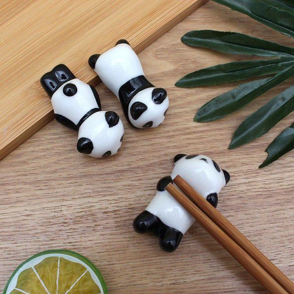 chopsticks 1pcs creative ceramic stand cartoon holder rack panda lucky cat shape fashion kitchen tableware
chopsticks 1pcs creative ceramic stand cartoon holder rack panda lucky cat shape fashion kitchen tableware