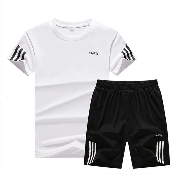 sport suits quick dry mens tracksuits loose running sets shorts sports joggers training gym fitness jogging men clothing, Gray
sport suits quick dry mens tracksuits loose running sets shorts sports joggers training gym fitness jogging men clothing, Gray