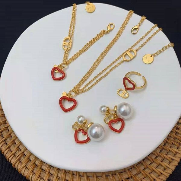 design jewelry heart-shaped double-layer necklace bracelet 2021 brass pearl earrings 925 silver needle open ring
design jewelry heart-shaped double-layer necklace bracelet 2021 brass pearl earrings 925 silver needle open ring