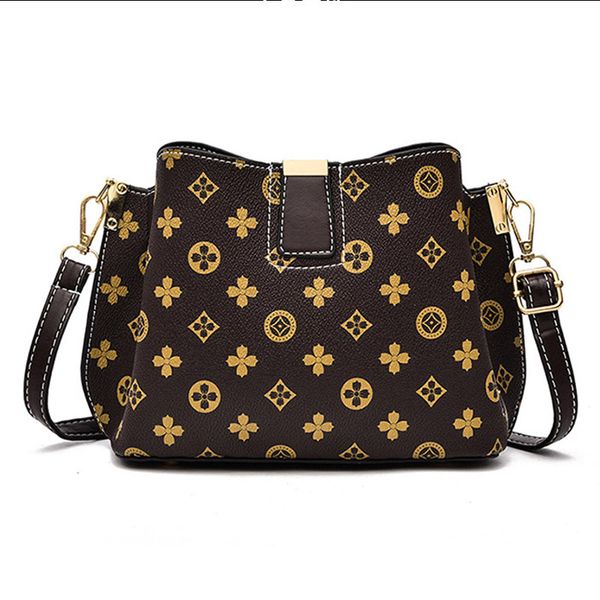 bucket women leather handbags totes ladies retro shoulder crossbody luxury messenger
bucket women leather handbags totes ladies retro shoulder crossbody luxury messenger