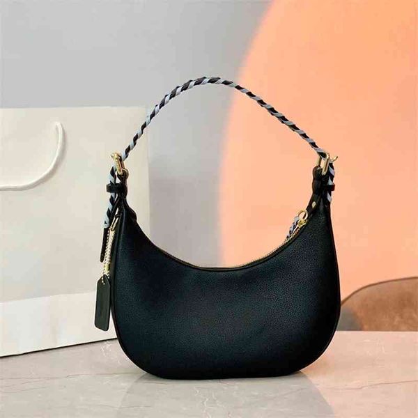 2022 factory outlet online 65% clearance bag women's summer versatile messenger sense single shoulder armpit bag
2022 factory outlet online 65% clearance bag women's summer versatile messenger sense single shoulder armpit bag
