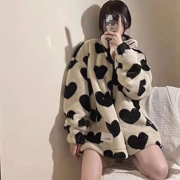 fashion models imitation rabbit fur autumn and winter 2021 new love plush jacket women's loose hooded padded coat, Black;brown
fashion models imitation rabbit fur autumn and winter 2021 new love plush jacket women's loose hooded padded coat, Black;brown