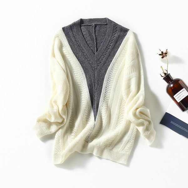 women's sweaters european and american clothing winter 2022 long sleeves cut-out v-neck contrast color fashion knitted wool, White;black
women's sweaters european and american clothing winter 2022 long sleeves cut-out v-neck contrast color fashion knitted wool, White;black