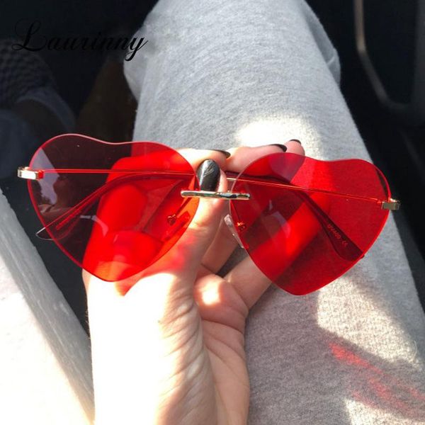 sunglasses fashion red heart shaped rimless women 2021 brand design frameless ocean colorful sun glasses shades female uv400, White;black
sunglasses fashion red heart shaped rimless women 2021 brand design frameless ocean colorful sun glasses shades female uv400, White;black