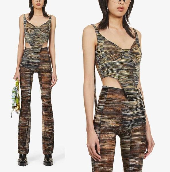 women's tracksuits 2021 summer waist camisole + hip trousers printed casual suit, Gray 
women's tracksuits 2021 summer waist camisole + hip trousers printed casual suit, Gray