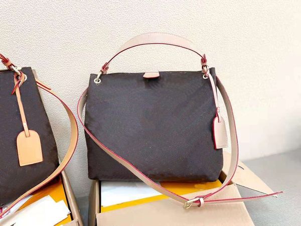 genuine leather tote bag old flower handbag medieval shopping bags purses totes womens designer handbags the woman women girls
genuine leather tote bag old flower handbag medieval shopping bags purses totes womens designer handbags the woman women girls