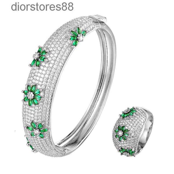 bangles bracelet micro set arch zircon horse eye plum blossom fashion women's jewelry ring, Black
bangles bracelet micro set arch zircon horse eye plum blossom fashion women's jewelry ring, Black