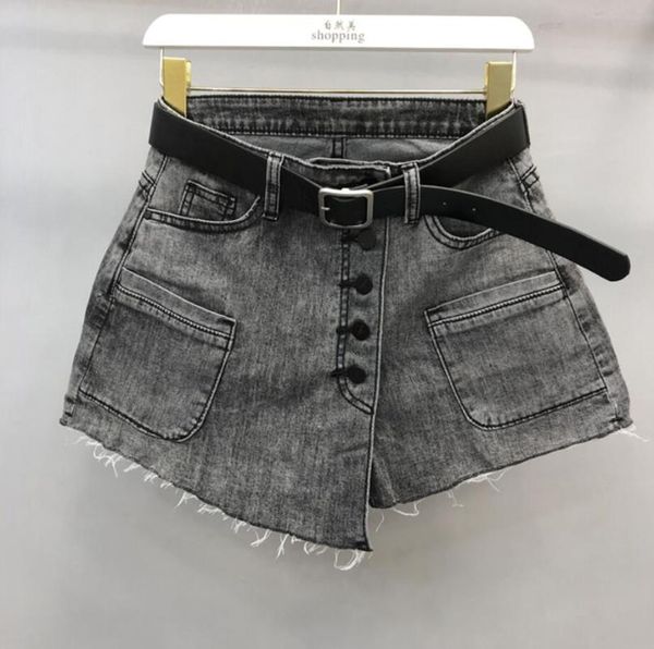 summer single-breasted denim shorts culottes women streetwear tassel a-line package hip mini skirt r408 women's, White;black
summer single-breasted denim shorts culottes women streetwear tassel a-line package hip mini skirt r408 women's, White;black