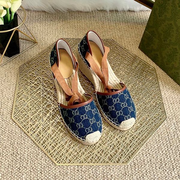 2021ss women luxury designer leisure shoes with straw flax wedge sole sneakers size eur 35-41 with box recipt dust bag, Black
2021ss women luxury designer leisure shoes with straw flax wedge sole sneakers size eur 35-41 with box recipt dust bag, Black