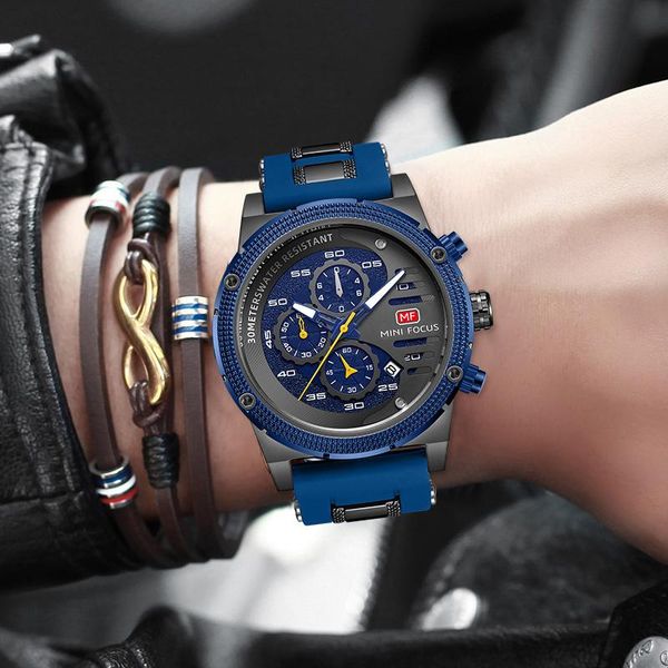 wristwatches glodenhour sport brand men's watches silicone band luxury quartz luminous,calendar watch, Slivery;brown
wristwatches glodenhour sport brand men's watches silicone band luxury quartz luminous,calendar watch, Slivery;brown