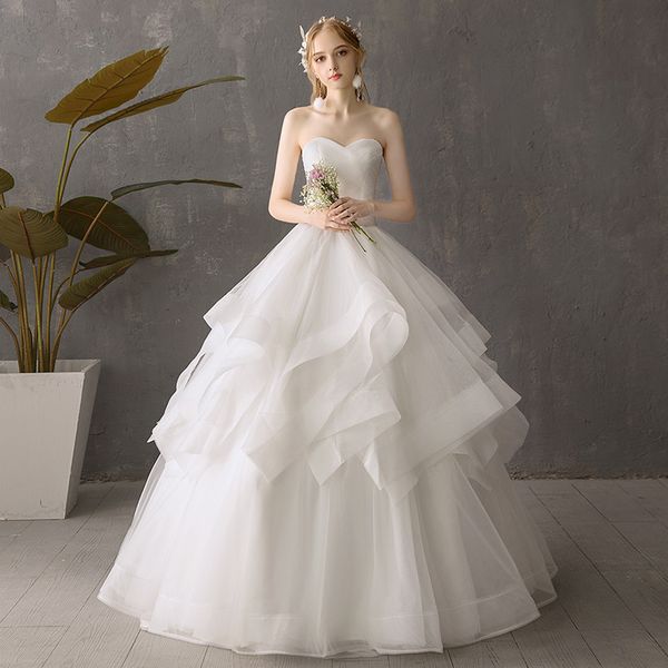 sweetheart princess ball gown wedding dress with tiered tulle skirt white customize bride dress winter bridal gowns
sweetheart princess ball gown wedding dress with tiered tulle skirt white customize bride dress winter bridal gowns