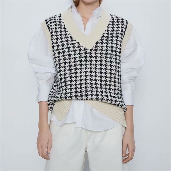 chu sau beauty loose oversized knitted sweater vest women casual v-neck plaid sleeveless sweaters chic 210830, White;black
chu sau beauty loose oversized knitted sweater vest women casual v-neck plaid sleeveless sweaters chic 210830, White;black