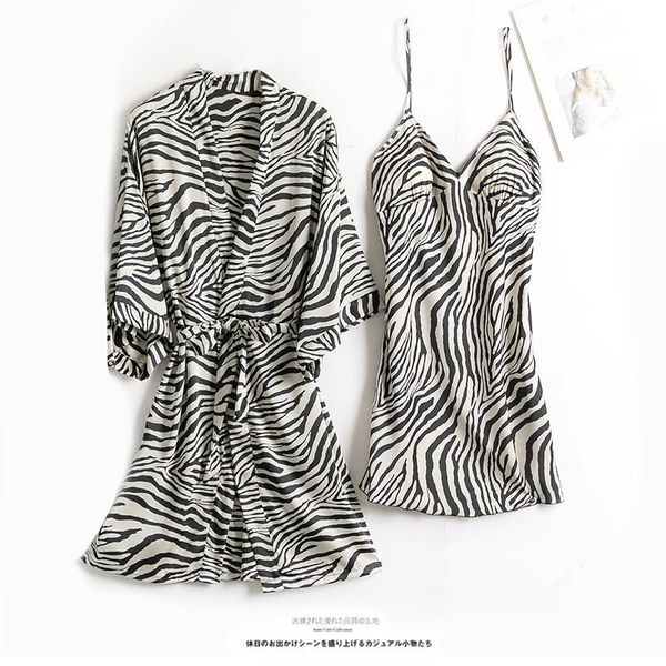 women's sleepwear summer thin ice silk robe kimono gown women nightgown novelty zebra pattern casual loose silky satin home clothes, Black;red
women's sleepwear summer thin ice silk robe kimono gown women nightgown novelty zebra pattern casual loose silky satin home clothes, Black;red