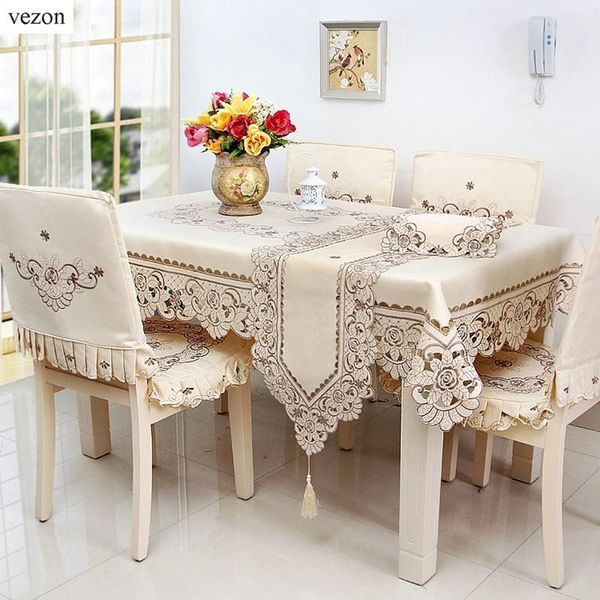 vezon europe luxury 72*126" polyester floral embroidery tablecloth satin embroidered wedding table towel cloth cover overlay
vezon europe luxury 72*126" polyester floral embroidery tablecloth satin embroidered wedding table towel cloth cover overlay