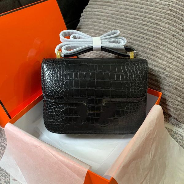 evening bags 2021 crocodile pattern fashion flight attendant bag calf leather handbag tofu shoulder small square
evening bags 2021 crocodile pattern fashion flight attendant bag calf leather handbag tofu shoulder small square