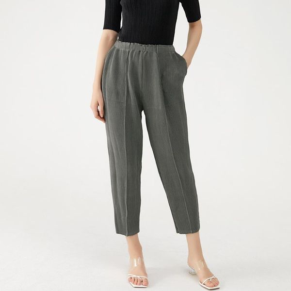 plus size pants women clothing 2021 autumn solid color slim stretch miyake pleated casual tube trousers female, Black
plus size pants women clothing 2021 autumn solid color slim stretch miyake pleated casual tube trousers female, Black