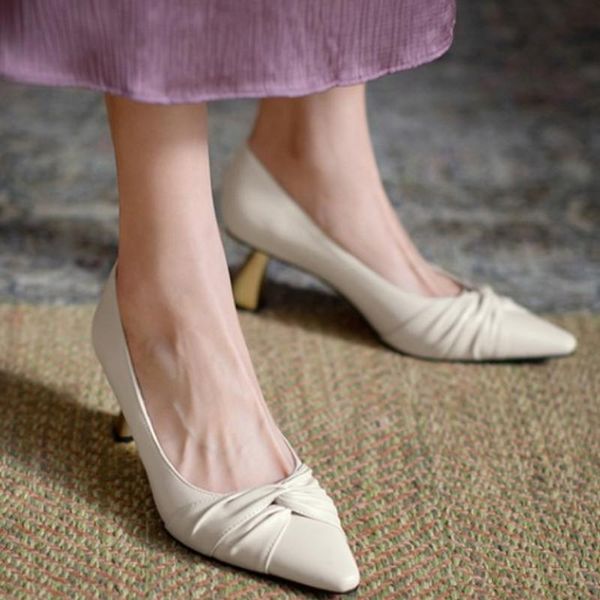 fanyuan pointed-toe stiletto pumps high heel 6cm women high-heeled design fashion ladies casual work feminimo dress shoes, Black
fanyuan pointed-toe stiletto pumps high heel 6cm women high-heeled design fashion ladies casual work feminimo dress shoes, Black