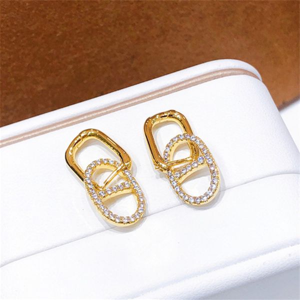 diamond studded pig nose silver needle earrings east gate jewelry female korean net red accessories, Golden
diamond studded pig nose silver needle earrings east gate jewelry female korean net red accessories, Golden