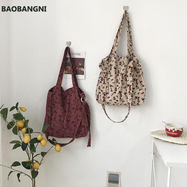 cross body corduroy korea fashion chic autumn winter retro floral crossbody shoulder bag for women female large capacity school handbag
cross body corduroy korea fashion chic autumn winter retro floral crossbody shoulder bag for women female large capacity school handbag