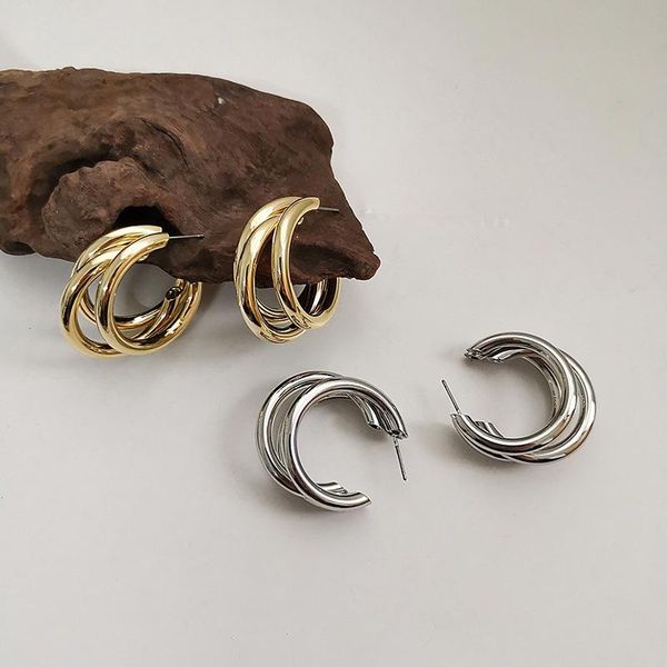 stud three rings round earrings for women glamour charm retro earing european modern female gothic trendy mujer jewelry unique gifts, Golden;silver
stud three rings round earrings for women glamour charm retro earing european modern female gothic trendy mujer jewelry unique gifts, Golden;silver