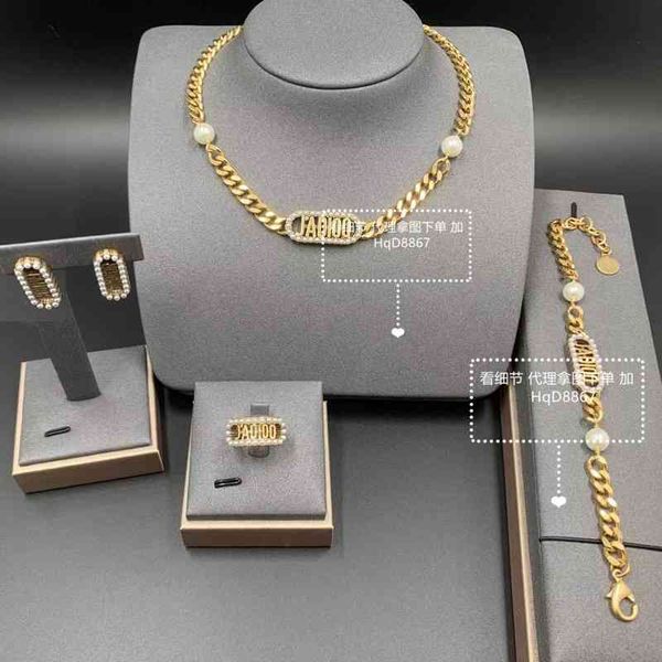 2021 new designer family bracelet female ins pearl earrings letter necklace 2021 hand ring, Silver
2021 new designer family bracelet female ins pearl earrings letter necklace 2021 hand ring, Silver