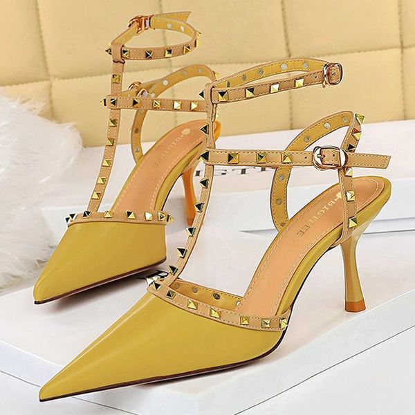 sandals bigtree shoes metal rivets women summer roman style sandal heels hollow out sandles kitten 42 43, Black
sandals bigtree shoes metal rivets women summer roman style sandal heels hollow out sandles kitten 42 43, Black