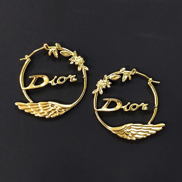 special offer 2021 luxury designer jewelry 2021 new original / angel circle earrings temperament classic fashion earrings, Golden;silver
special offer 2021 luxury designer jewelry 2021 new original / angel circle earrings temperament classic fashion earrings, Golden;silver