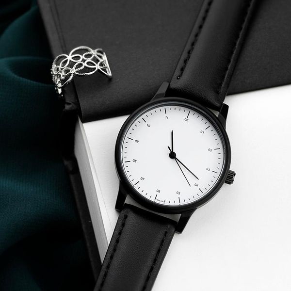 wristwatches 2021 gift enmex wristwatch brief lady wtah genuine leather watch back and white face casual quartz fashion, Slivery;brown
wristwatches 2021 gift enmex wristwatch brief lady wtah genuine leather watch back and white face casual quartz fashion, Slivery;brown