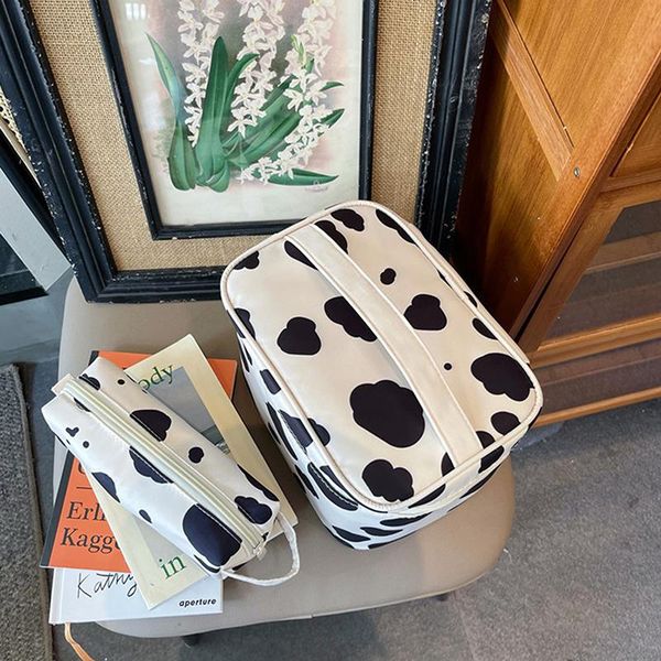 pencil bags cow print case bag storage pouch simple stationery holder for high school office college student
pencil bags cow print case bag storage pouch simple stationery holder for high school office college student