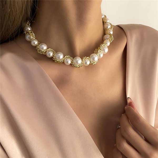 european american retro small incense wind winding chain imitation pearl necklace pastoral exquisite metal twist chokers, Golden;silver
european american retro small incense wind winding chain imitation pearl necklace pastoral exquisite metal twist chokers, Golden;silver