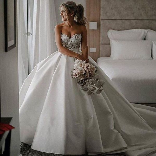 other wedding dresses ranmo ball gown dress 2021 vintage satin bridal gowns 3d floral applique bride robe de mariage custom, White
other wedding dresses ranmo ball gown dress 2021 vintage satin bridal gowns 3d floral applique bride robe de mariage custom, White
