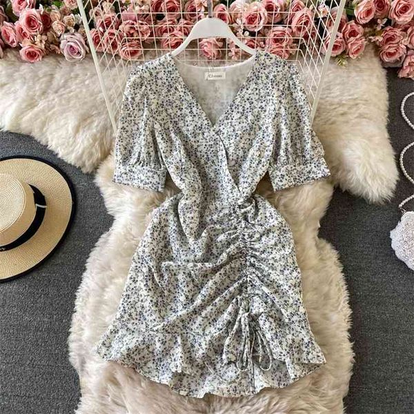 summer all-match slim vestidos women's thin drawstring ruffled v-neck short-sleeved mini dress with broken waist c862 210506, Black;gray
summer all-match slim vestidos women's thin drawstring ruffled v-neck short-sleeved mini dress with broken waist c862 210506, Black;gray