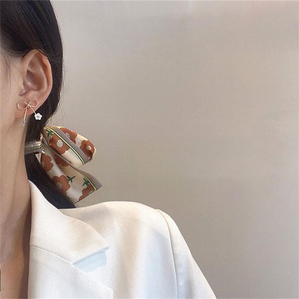 stud 2021 korea trend sweet and cute flower bow zircon earrings for women girls dating travel birthday jewelry accessories gift, Golden;silver
stud 2021 korea trend sweet and cute flower bow zircon earrings for women girls dating travel birthday jewelry accessories gift, Golden;silver