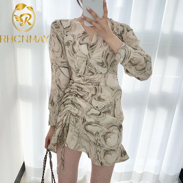 spring summer new elegant womens dstring fold dress v-collar high waist long sleeve vintage ink printing long dresses 2021swimwear bathing s, Black;gray
spring summer new elegant womens dstring fold dress v-collar high waist long sleeve vintage ink printing long dresses 2021swimwear bathing s, Black;gray