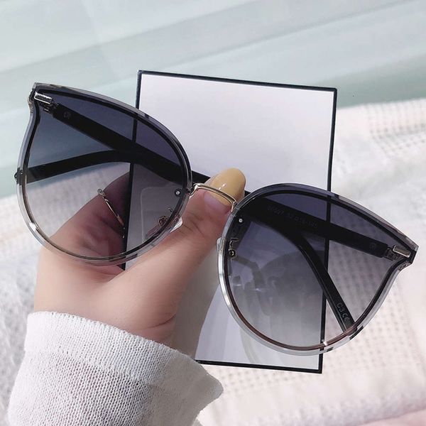 women's 2021 new tij round polarized uv protection sunglasses large face thin glasses special 50597, Black
women's 2021 new tij round polarized uv protection sunglasses large face thin glasses special 50597, Black