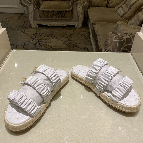 slippers net red fairy cool slippers women wear out in summer fashion comfortable flat bottomed beach women's shoes, Black
slippers net red fairy cool slippers women wear out in summer fashion comfortable flat bottomed beach women's shoes, Black