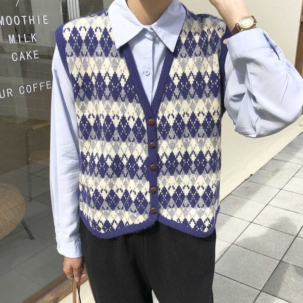 vest women solid geometric loose trendy korean sleeveless knitted v-neck all-match female coats simple leisure outwear 210607, Black;white
vest women solid geometric loose trendy korean sleeveless knitted v-neck all-match female coats simple leisure outwear 210607, Black;white