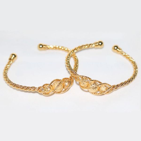 bangle 2pcs pearl gold dubai women's bracelet 24k ball copper saudi arabia girl african wedding jewelry, Black
bangle 2pcs pearl gold dubai women's bracelet 24k ball copper saudi arabia girl african wedding jewelry, Black