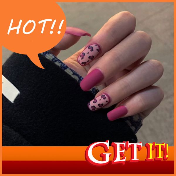 decorated nail hand stylist diy nina 474 - grinding leopard fake nail pieces, wearing patches, finished 24 patches, Red;gold
decorated nail hand stylist diy nina 474 - grinding leopard fake nail pieces, wearing patches, finished 24 patches, Red;gold