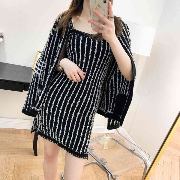 black and white stripe tb college cardigan jacket women's knitted slim dress autumn foreign style net red sweater, Gray
black and white stripe tb college cardigan jacket women's knitted slim dress autumn foreign style net red sweater, Gray