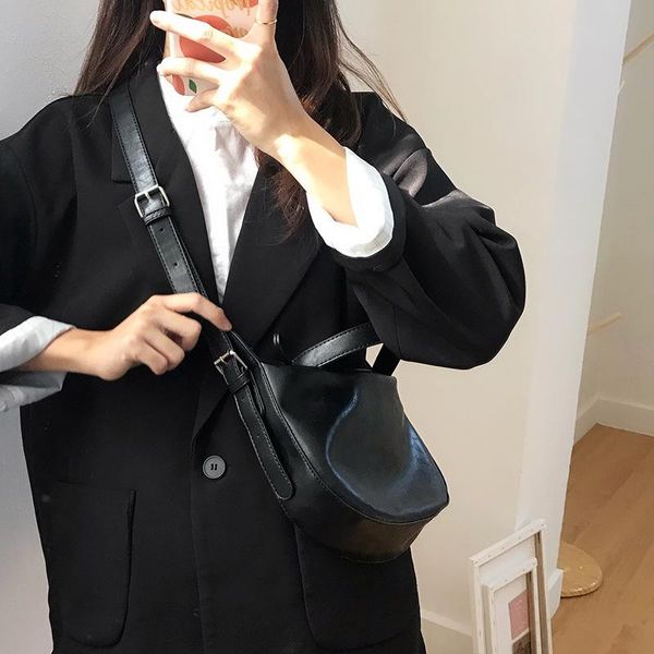 evening bags soft pu leather crossbody for women designer luxury daily shoulder female simple handbag ladies tote bag
evening bags soft pu leather crossbody for women designer luxury daily shoulder female simple handbag ladies tote bag