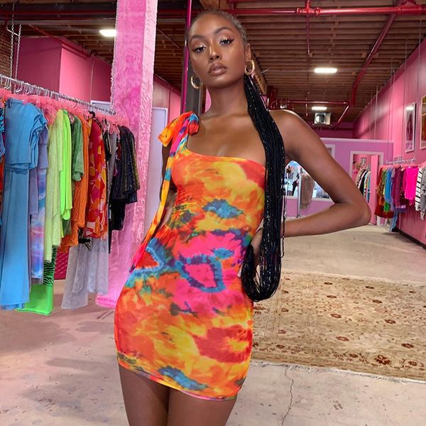 tie dye women bodycon dress one shoulder bandage fashion party mini dresses sleeveless skinny print dress 210419, Black;gray
tie dye women bodycon dress one shoulder bandage fashion party mini dresses sleeveless skinny print dress 210419, Black;gray