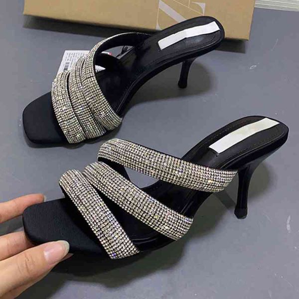 sandals female fashions bright black slippers decoration rhinestones heel high stiletto women's shoes open toe 6m3c
sandals female fashions bright black slippers decoration rhinestones heel high stiletto women's shoes open toe 6m3c
