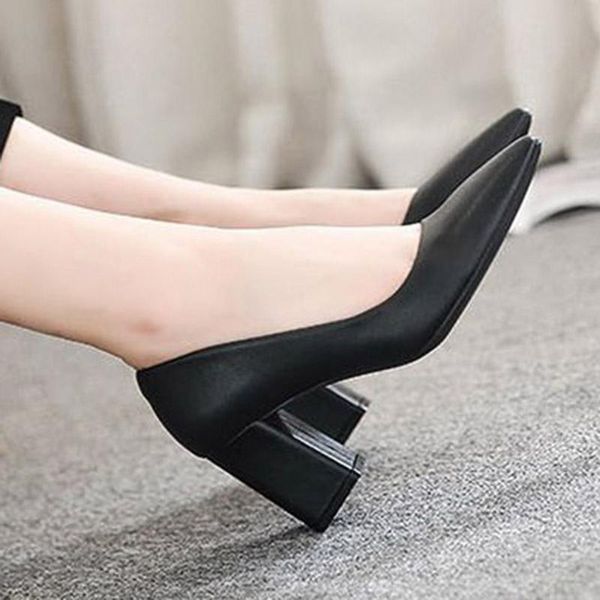 dress shoes big size women high heels flock basic pumps pointed toe boat shoe square heel ladies zapatos mujer black 9339l
dress shoes big size women high heels flock basic pumps pointed toe boat shoe square heel ladies zapatos mujer black 9339l