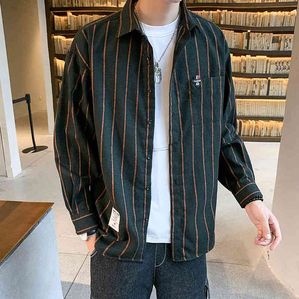 2021 spring Long Sleeve Striped Shirt Men's Korean youth leisure fashion cardigan big men's, White;black
2021 spring Long Sleeve Striped Shirt Men's Korean youth leisure fashion cardigan big men's, White;black