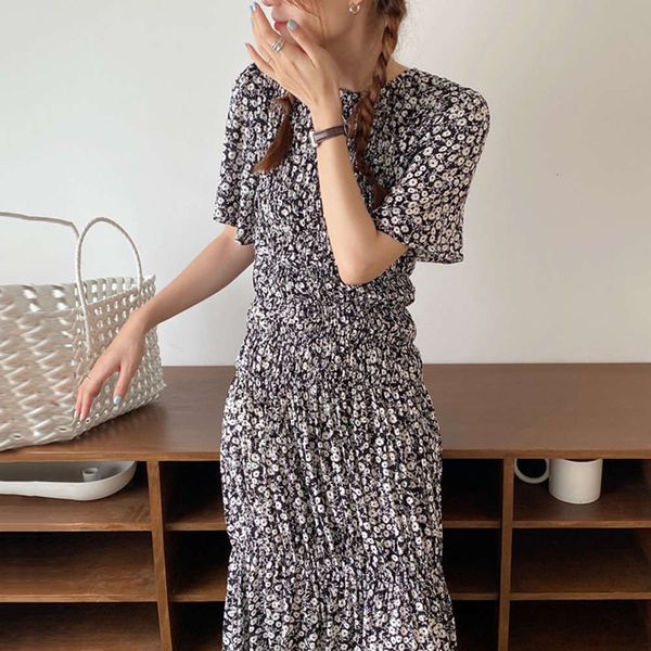 casual dresses dress women clothessouth korea summer round neck slim wrinkle design waist small floral long skirt i2at, Black;gray
casual dresses dress women clothessouth korea summer round neck slim wrinkle design waist small floral long skirt i2at, Black;gray