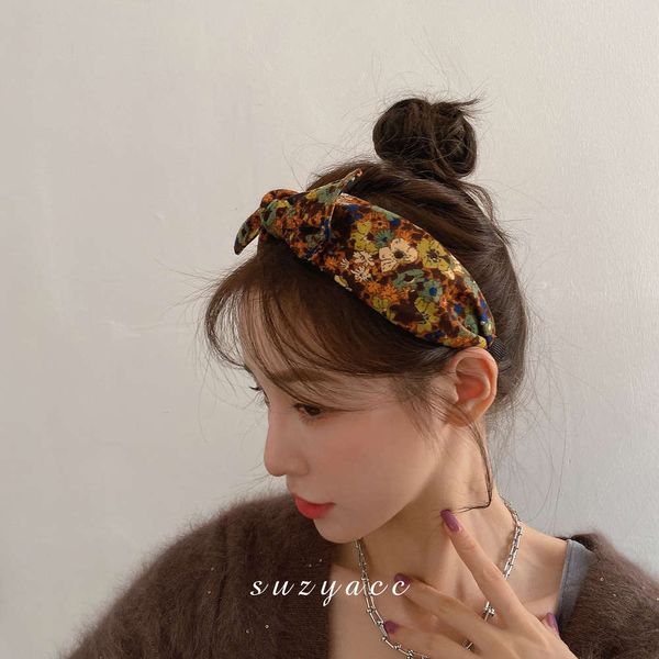 broken flower headdress ball ornament female hoop fairy wide edge fashion bundle, Black;brown
broken flower headdress ball ornament female hoop fairy wide edge fashion bundle, Black;brown