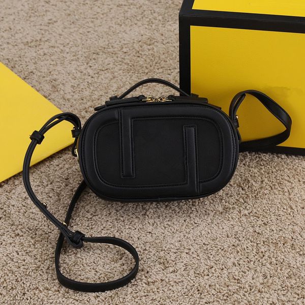 women's leather shoulder bag designer brand camera bag women's letter mini fashion handbag messenger bag
women's leather shoulder bag designer brand camera bag women's letter mini fashion handbag messenger bag