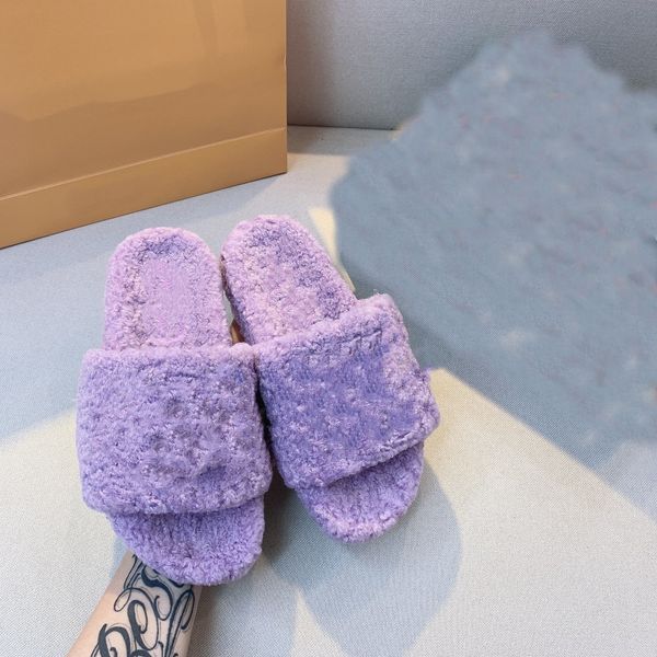 designer quality wool slippers relaxing warm feeling classical decorative senior non-slip rubber big fashion luxury goods, Black
designer quality wool slippers relaxing warm feeling classical decorative senior non-slip rubber big fashion luxury goods, Black
