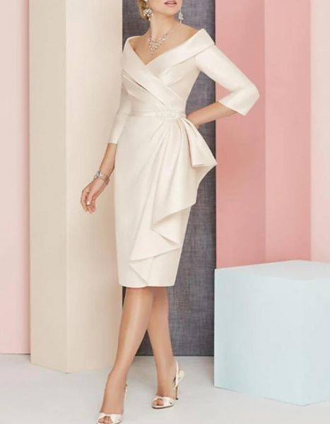 sheath / column mother of the bride dress plus size elegant vintage v neck knee length satin 3/4 sleeve with sash ruching 2021 c079, Black;red
sheath / column mother of the bride dress plus size elegant vintage v neck knee length satin 3/4 sleeve with sash ruching 2021 c079, Black;red